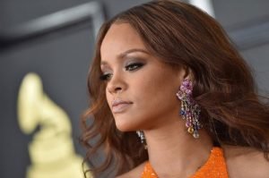 Rihanna-loves-Chopard