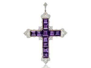 Princesse Diana Attallah Cross